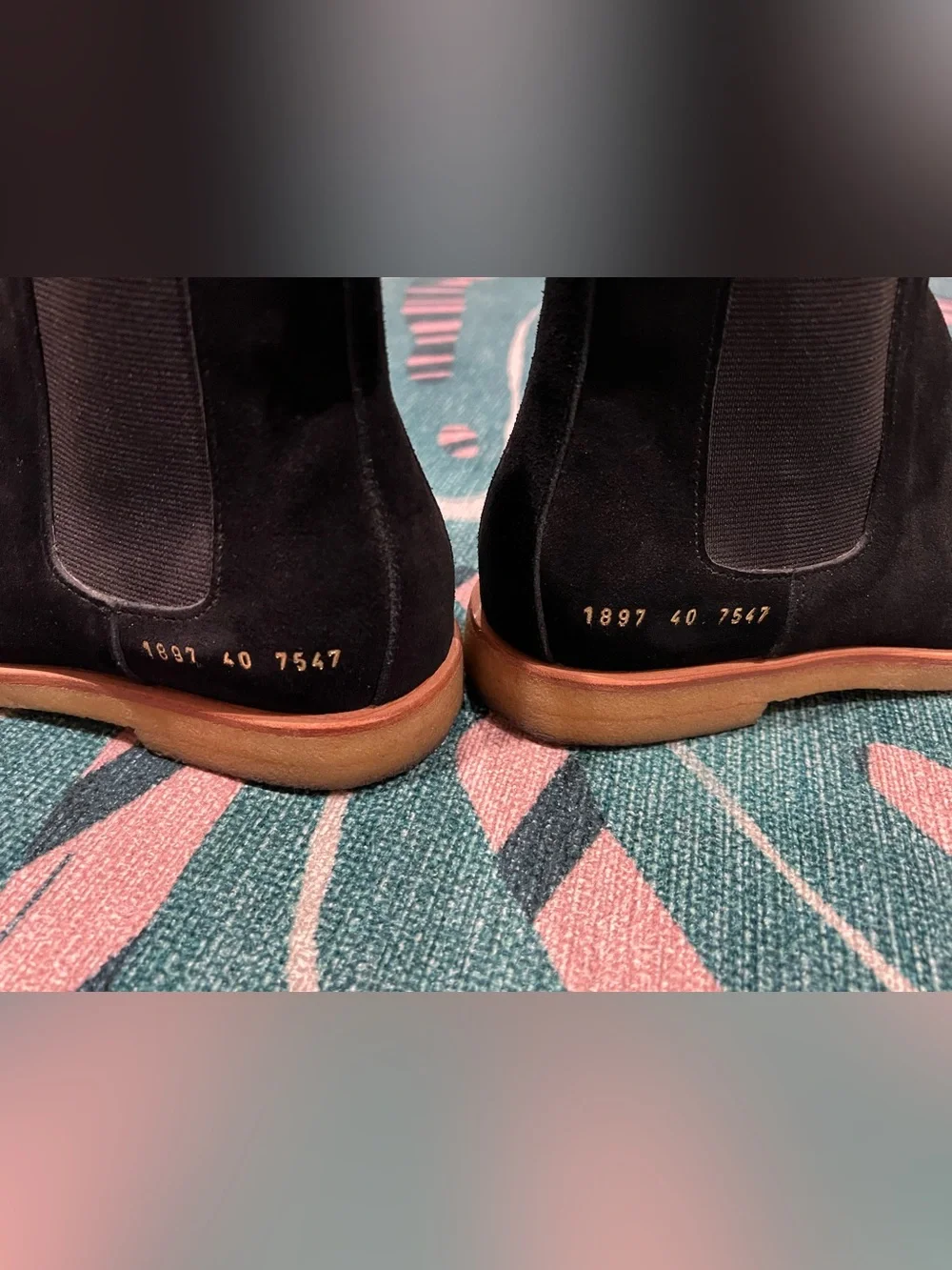 Common Projects these chelseas